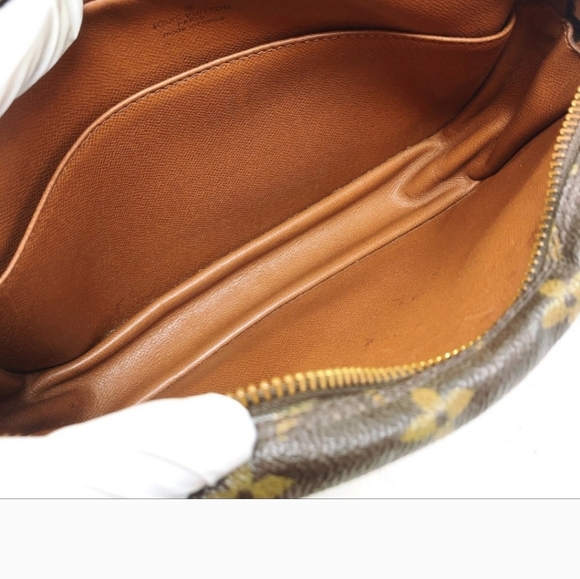 Authentic Louis Vuitton Compiegne 23 Monogram bag - Picture 9 of 9